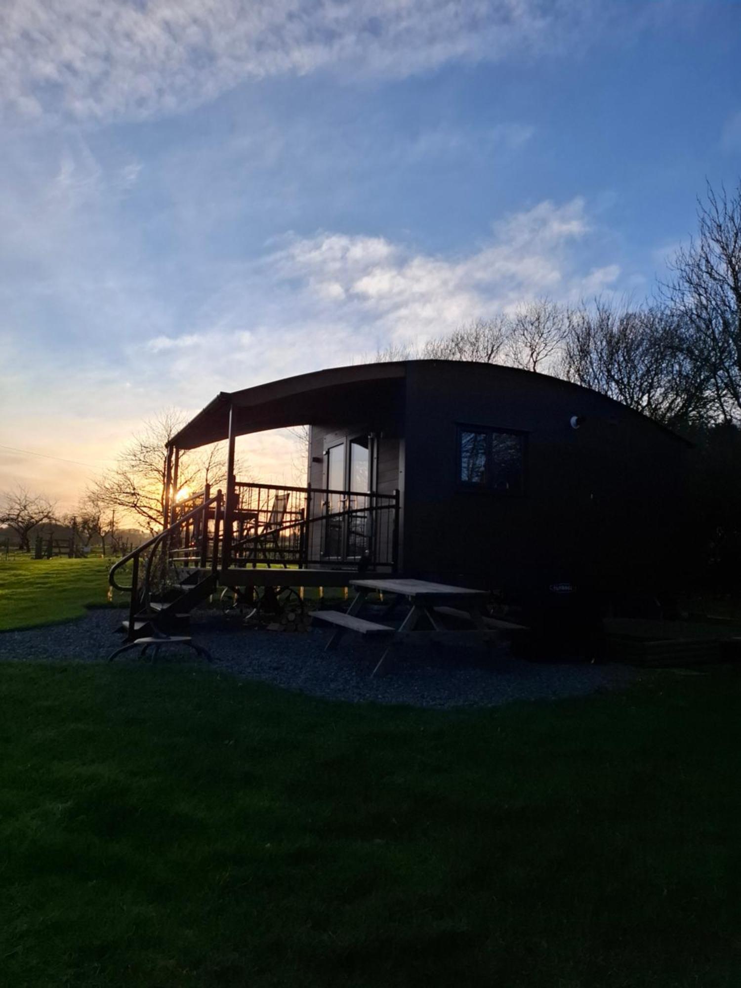 Peppercorn Pod At Beck House Glamping Hotel Salmonby Bagian luar foto
